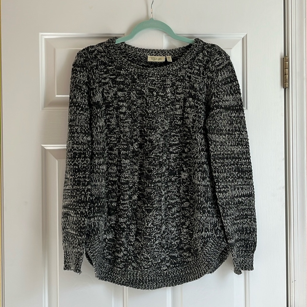 RD Style Women’s Sweater
